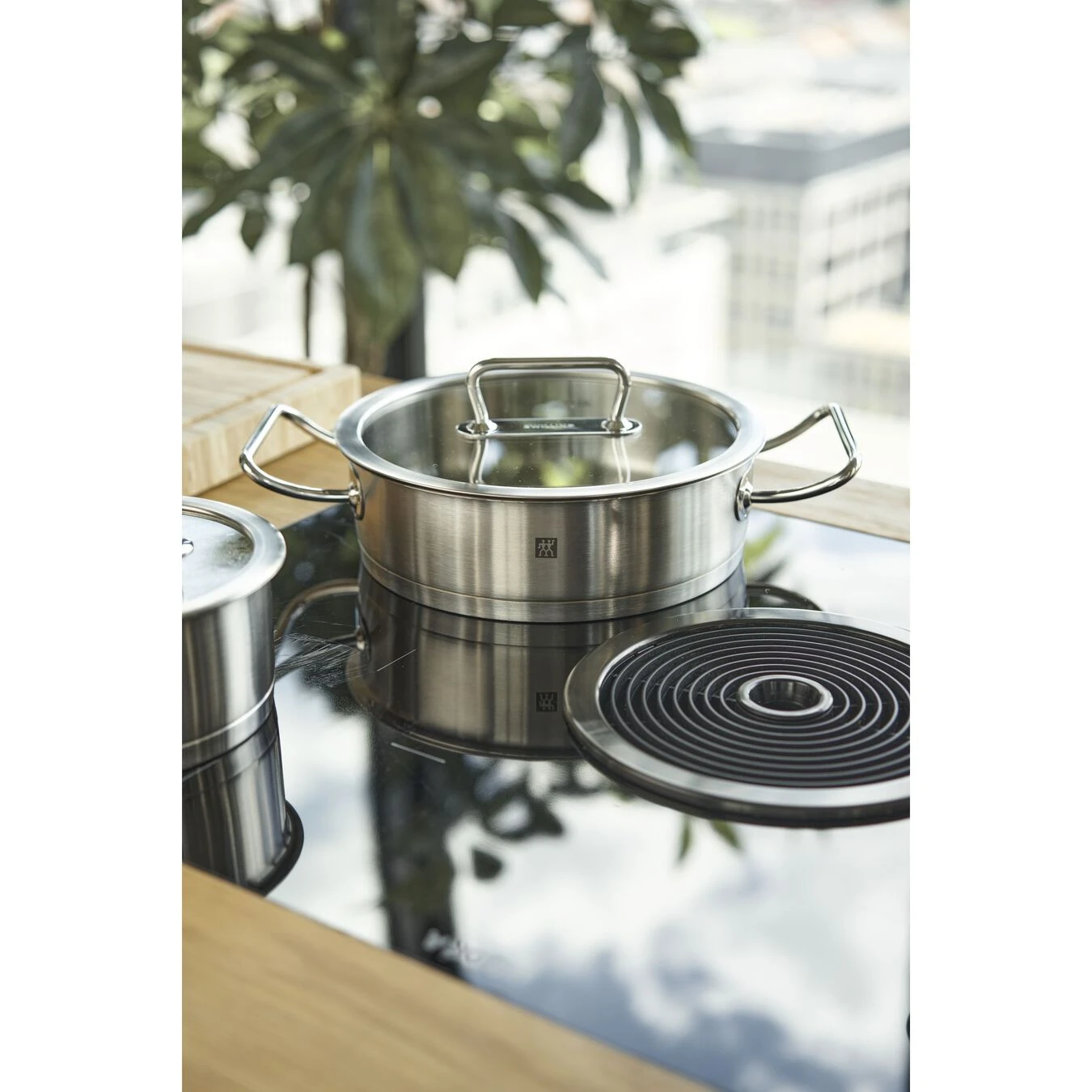 Zwilling Cazo Para Salsas 28 Cm, 18/10 Acero Inoxidable 7 Zwilling Cazo Para Salsas 28 Cm, 18/10 Acero Inoxidable - Imagen 5